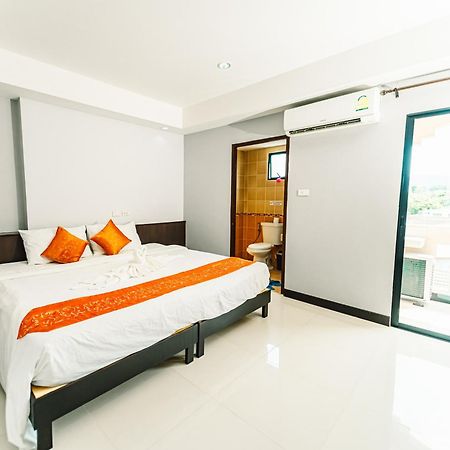 Saiyuan Residence Phuket Rawai Exterior photo