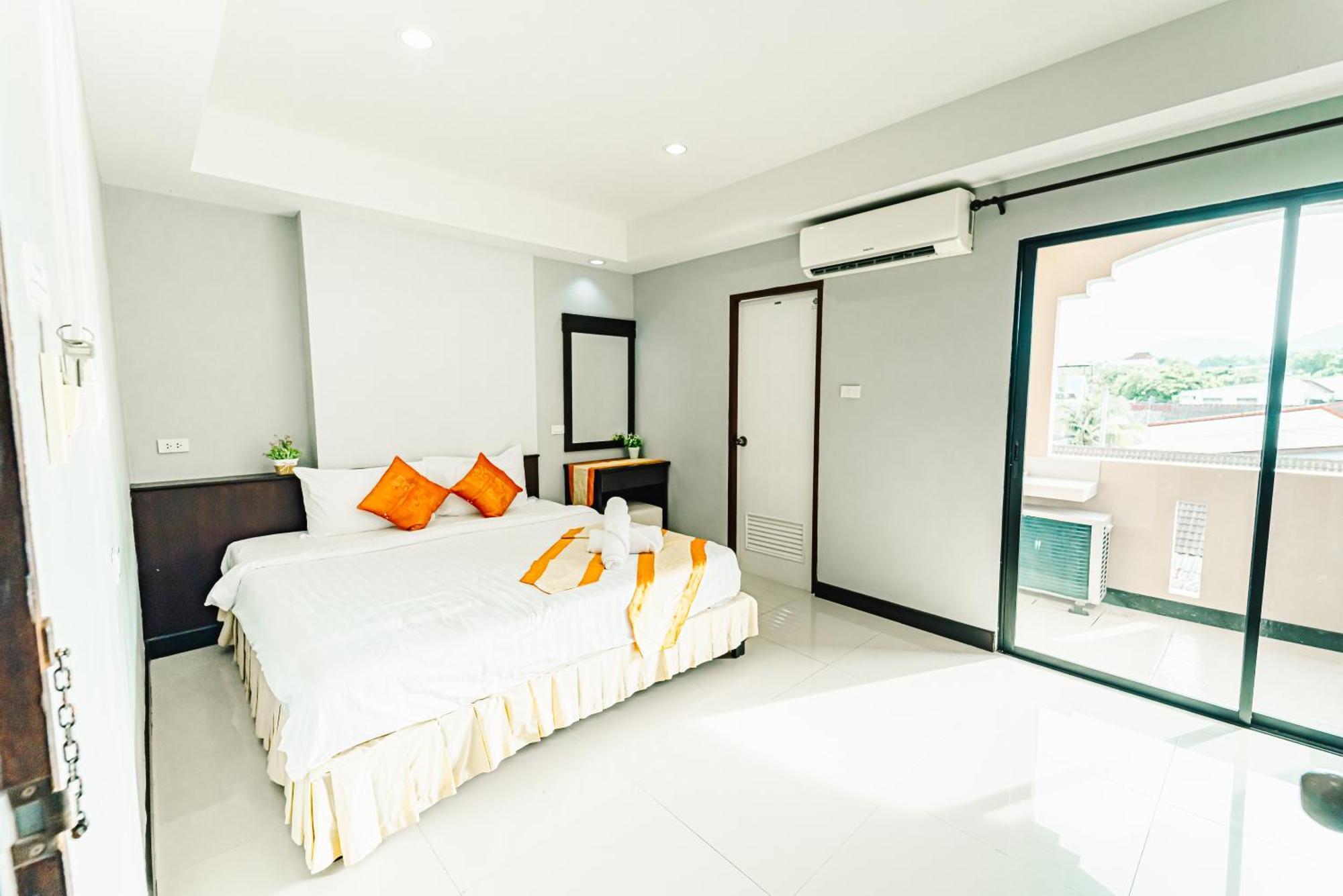 Saiyuan Residence Phuket Rawai Exterior photo