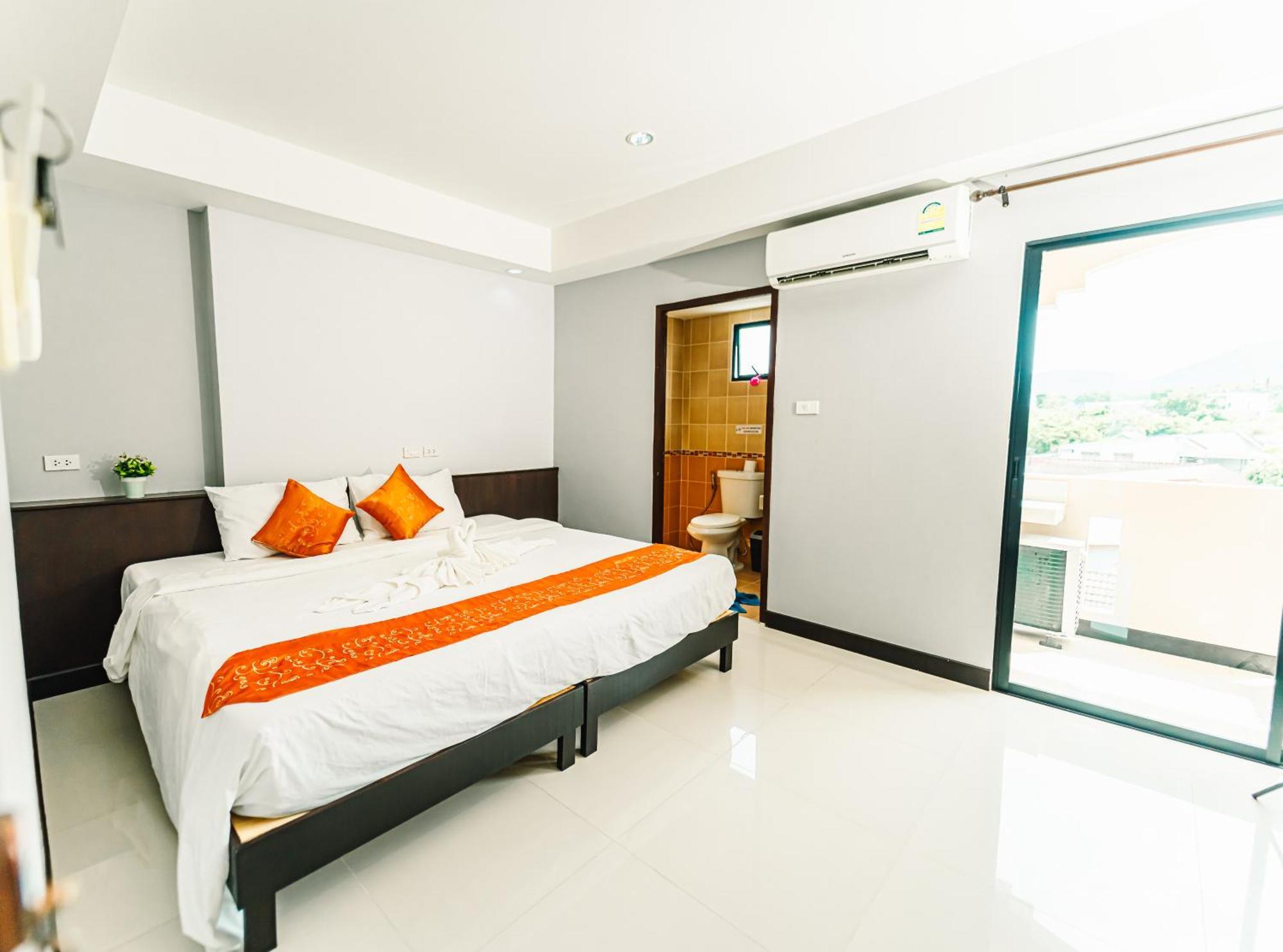 Saiyuan Residence Phuket Rawai Exterior photo