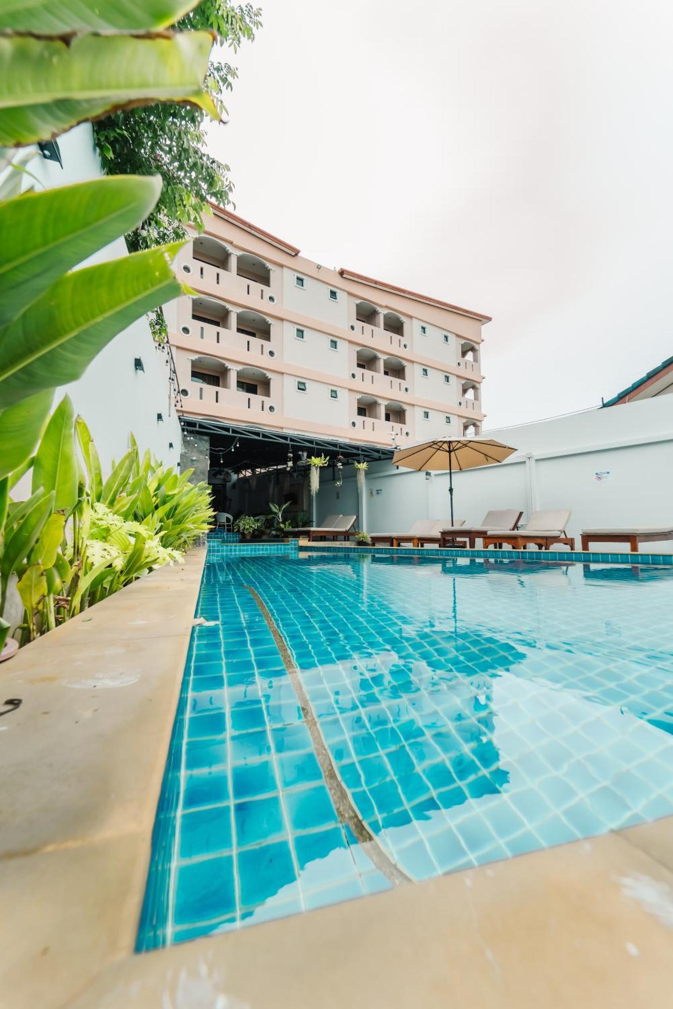 Saiyuan Residence Phuket Rawai Exterior photo